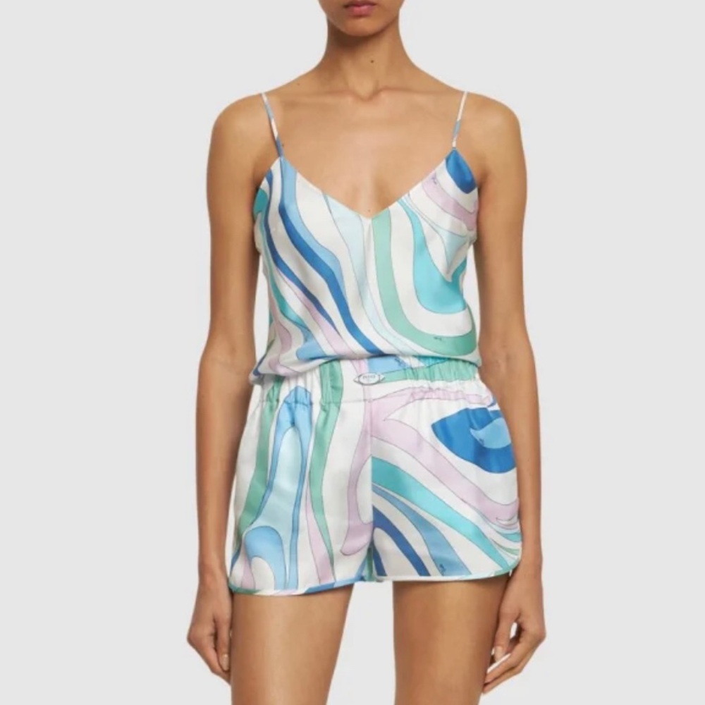 Brand New Pucci
Printed silk twill shorts